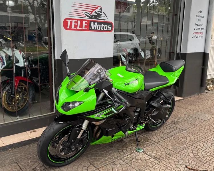 KAWASAKI NINJA ZX 6R 2011 - Foto 4
