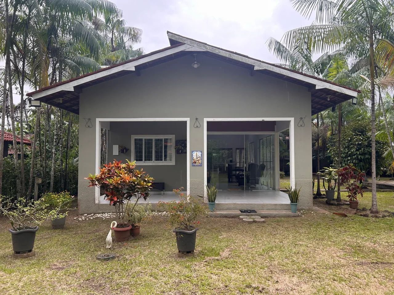 Vendo casa em Condomínio de Sítio - Foto 2