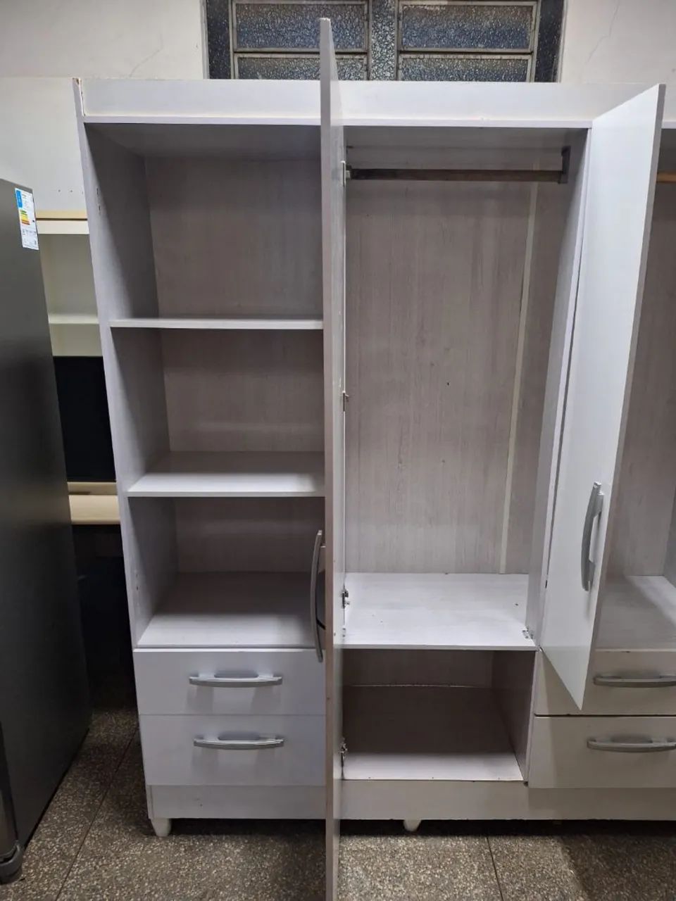 Guarda roupa de solteiro  - Foto 4