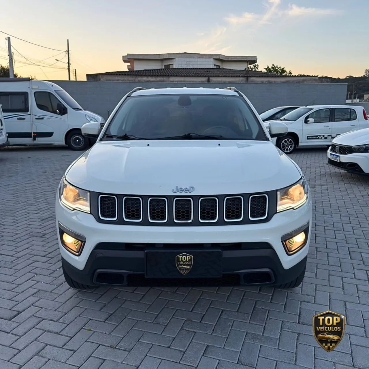 Jeep Compass Longitude 2.0 4X4 Dies. 16V Aut. 2017 - Foto 2