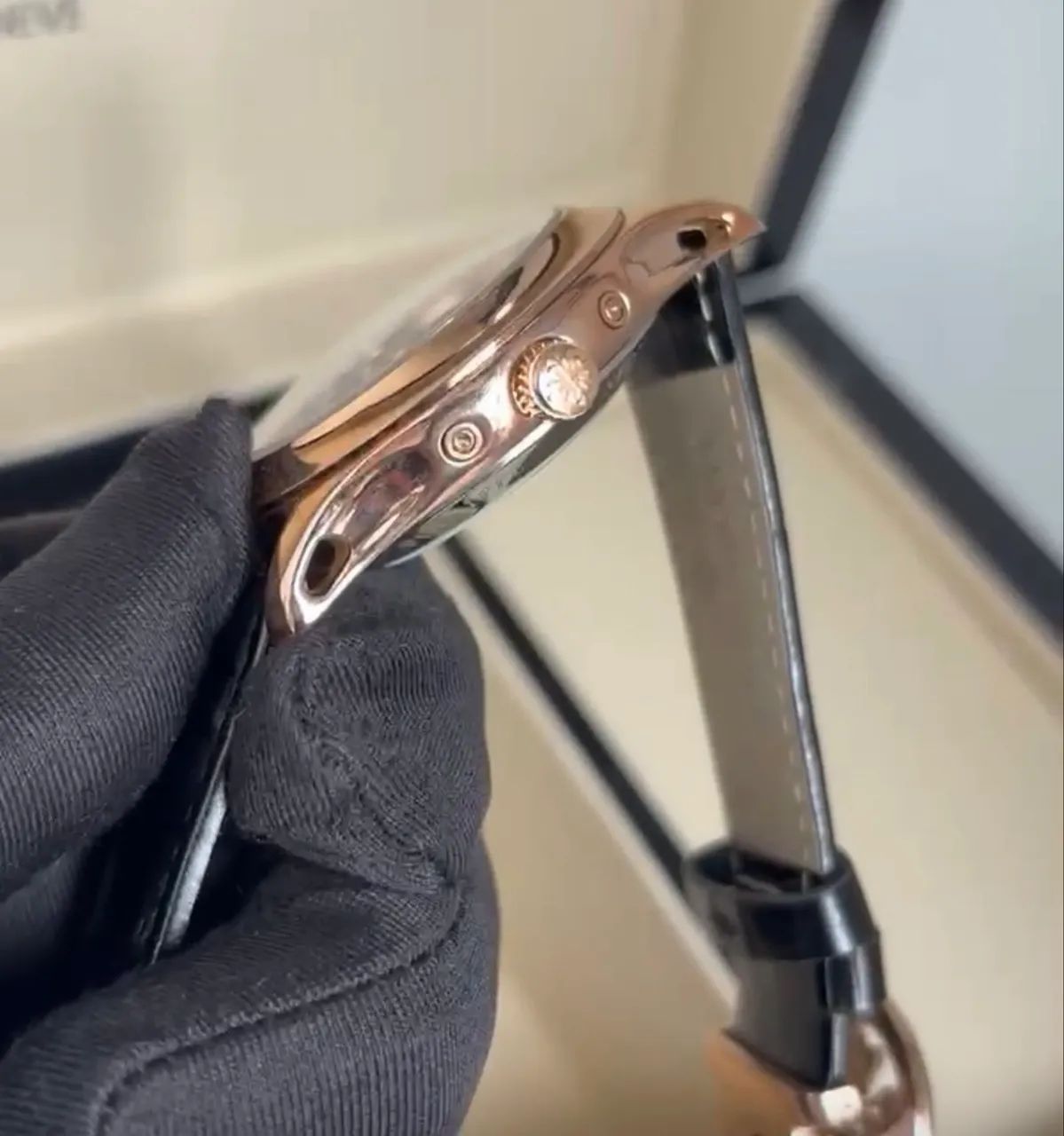 Relógio Masculino Patek Philippe - Safira - Automático - Couro -  Prem AAA+ - Foto 2