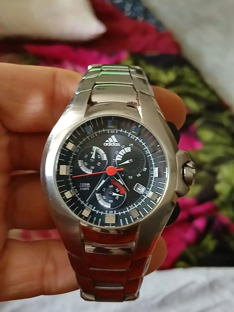 Relógio Adidas modelo ADP1132, apresentando uma caixa e pulseira de aço inoxidável - Foto 4