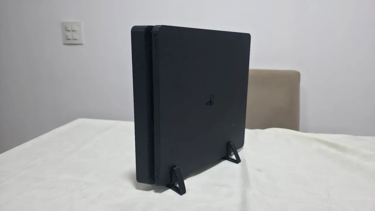 PS4 Slim 1tb - Foto 2