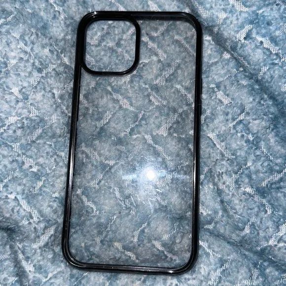 Capa Preta para iPhone