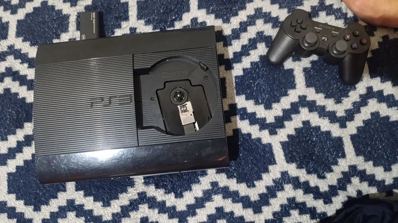 PS3 bloqueado , com adaptador HDMI  - Foto 4