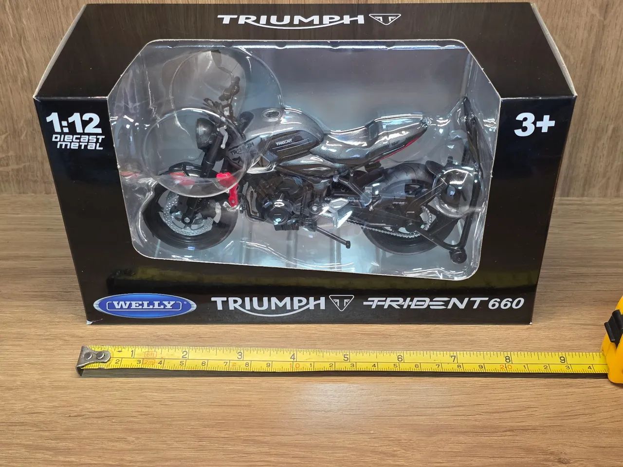Miniatura Triumph Trident 660 escala 1:12 Welly<br>