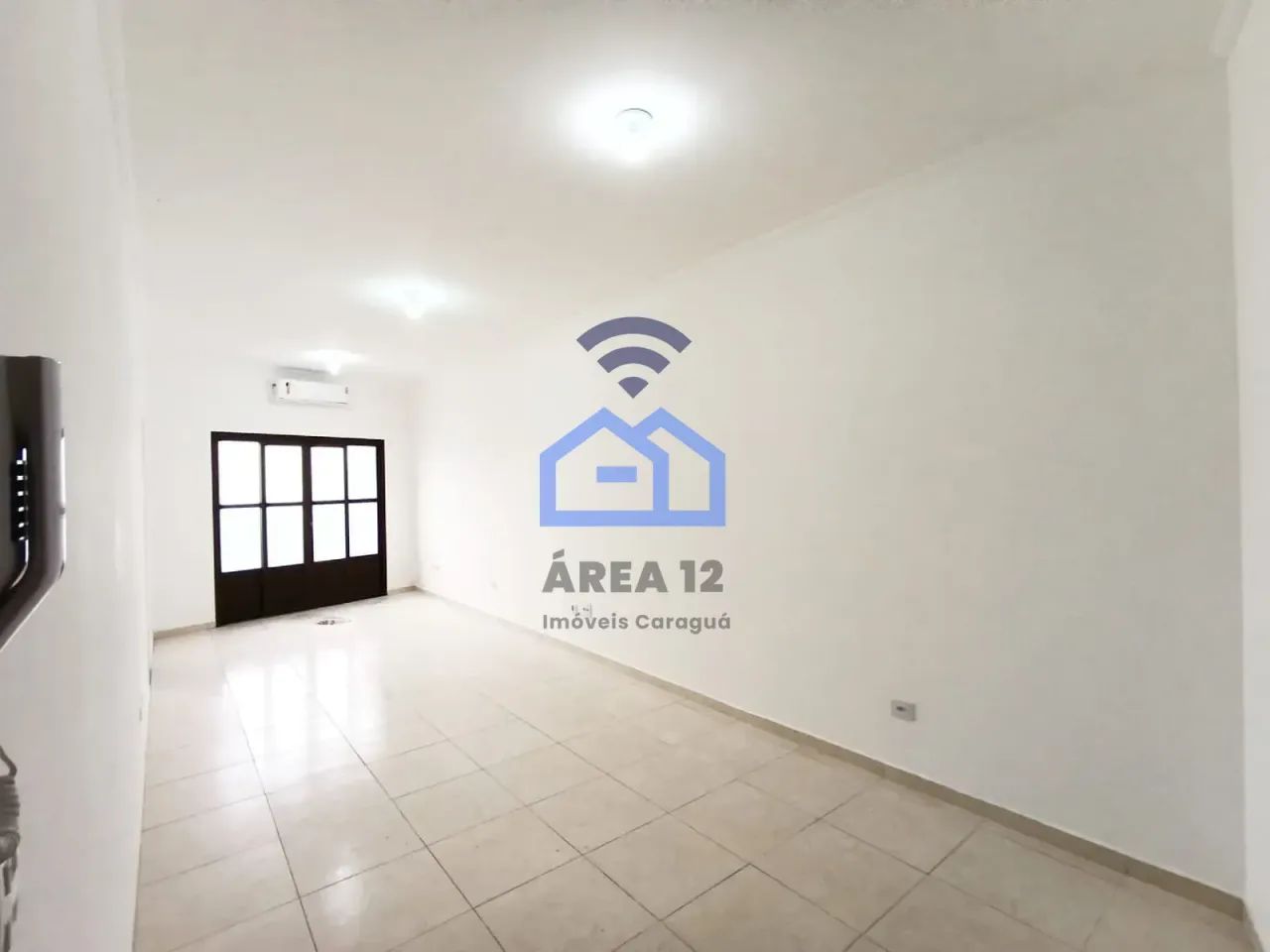 Sala comercial locação, Centro de Caraguatatuba, SP - Foto 2