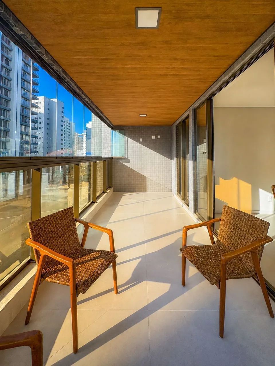 VENDA | EDIFICIO QUARTIER 22 || PONTA D' AREIA - Foto 2