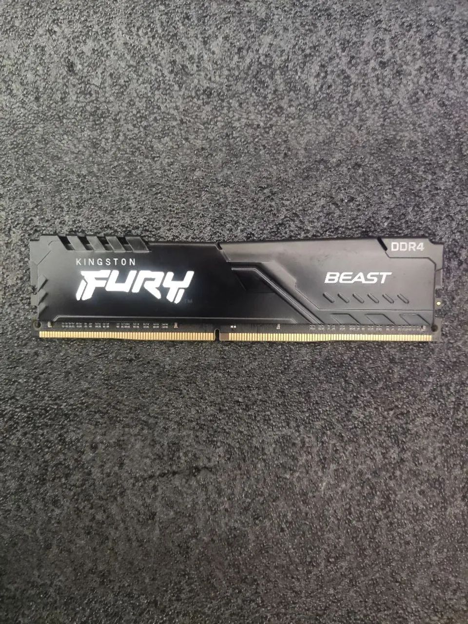 Memória RAM Kingston FURY Beast 16GB DDR4 3200MHz CL16 (Testada 100% OK)