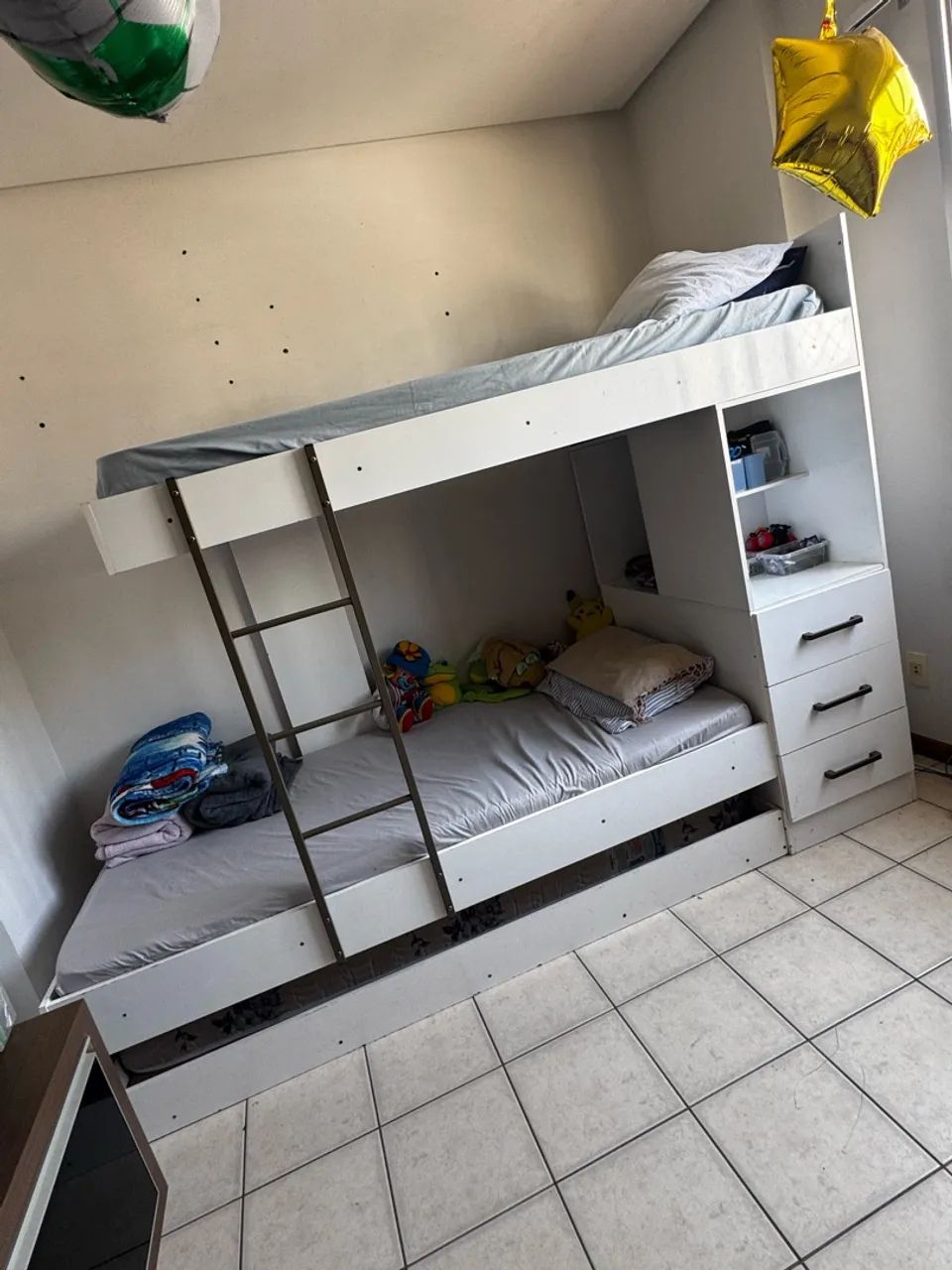 Vende-se Beliche com cama auxiliar 