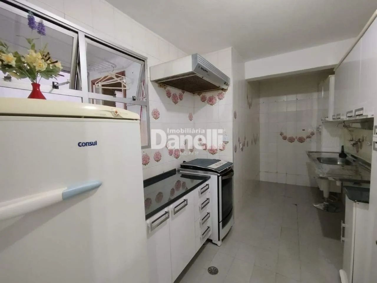 APTO MOBILIADO NO CENTRO, SEM GARAGEM! - Foto 5