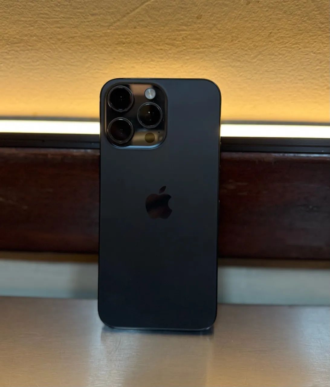 Vende-se iPhone 15 pro Max 512GB - Foto 2