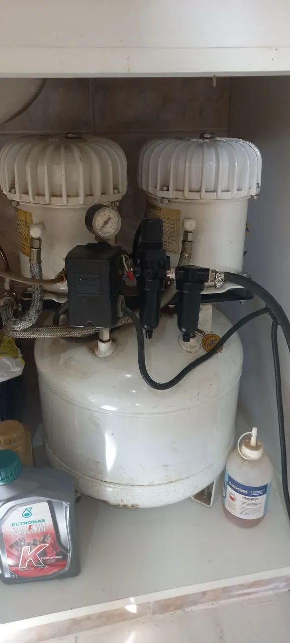 Compressor Odontológico  2900,00 - Foto 4