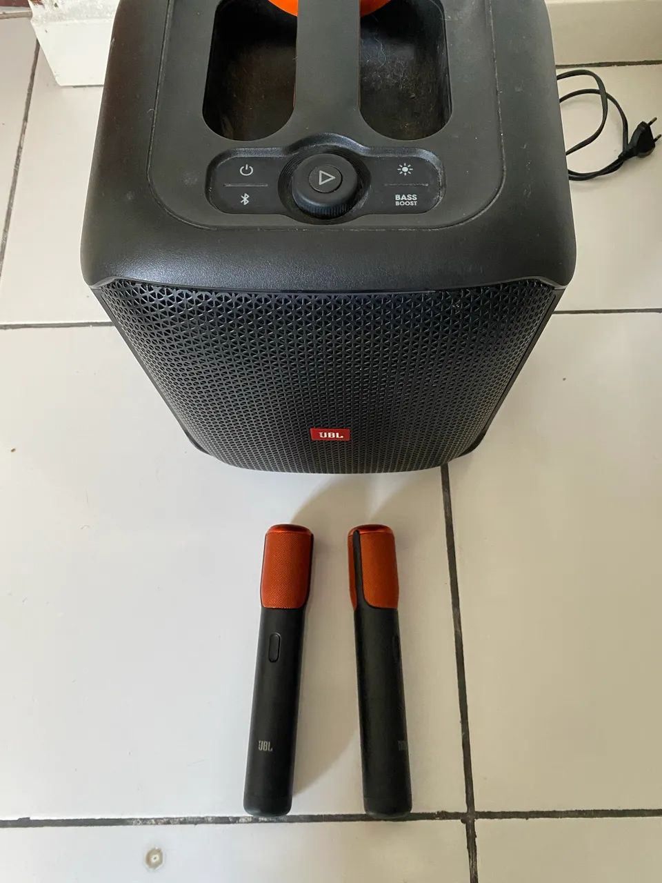 Caixa de som JBL451967375817451520