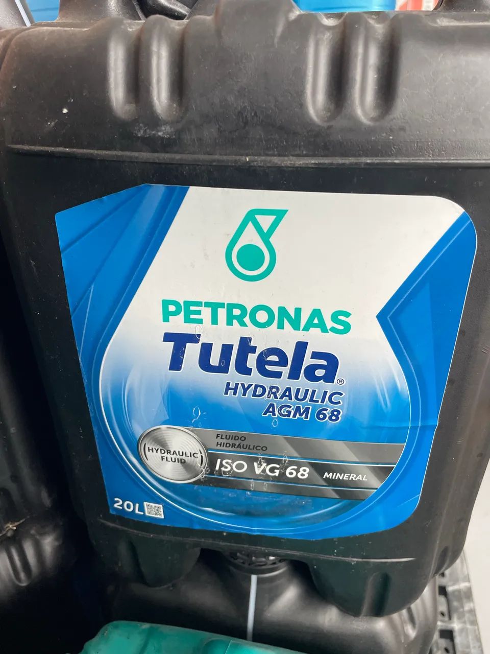 Óleo 80w90 e hidráulico 68