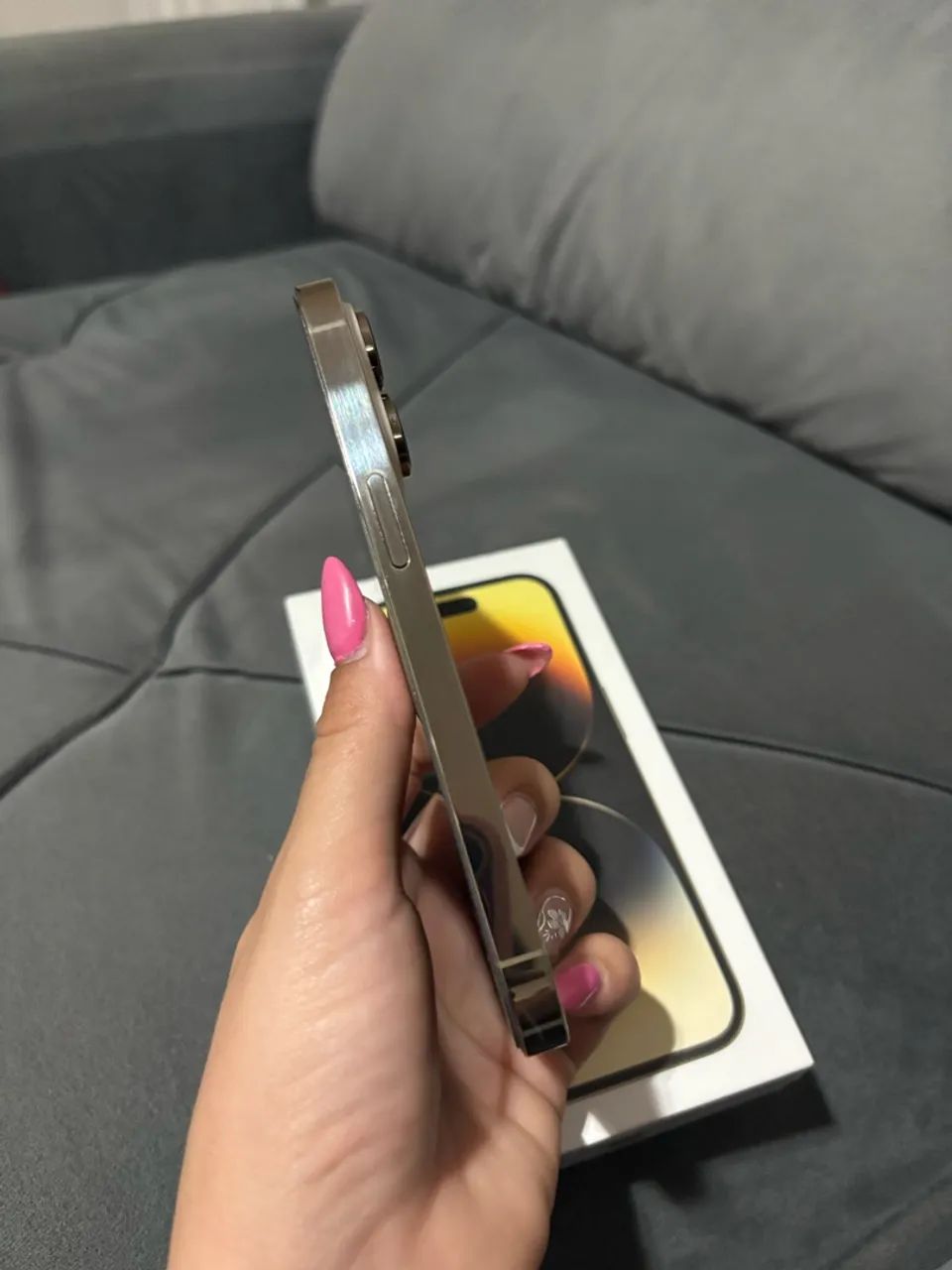 IPHONE 14 PRO GOLD - Foto 5