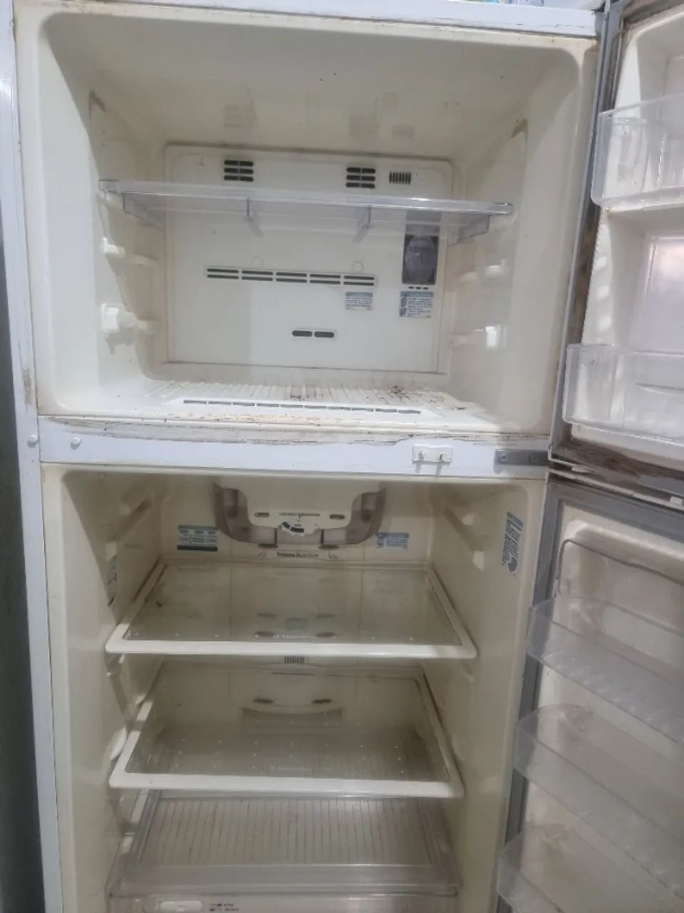 Geladeira duplex com defeito no compressor para retirada de peças - Foto 5