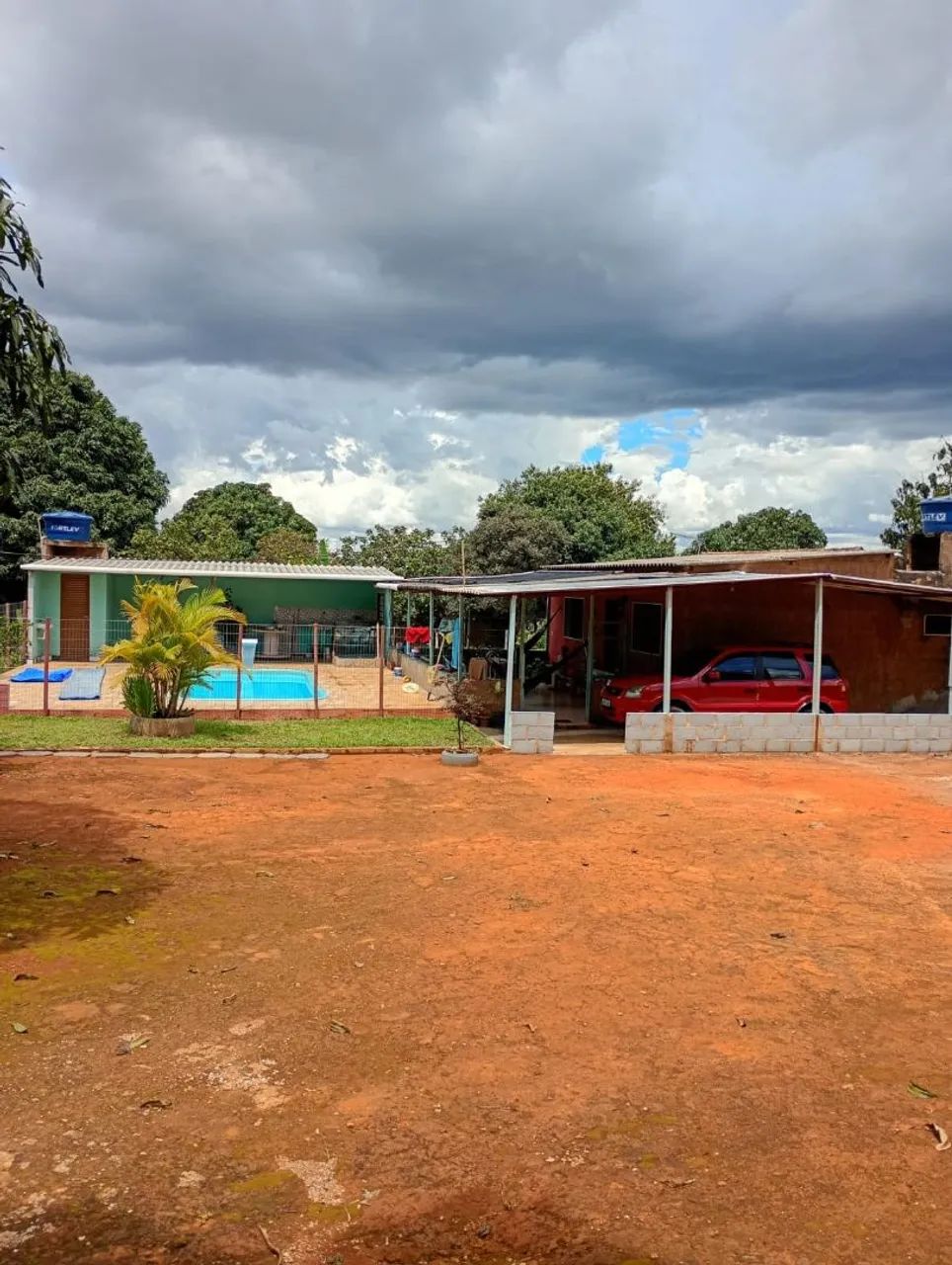 Vendo Chácara com piscina 