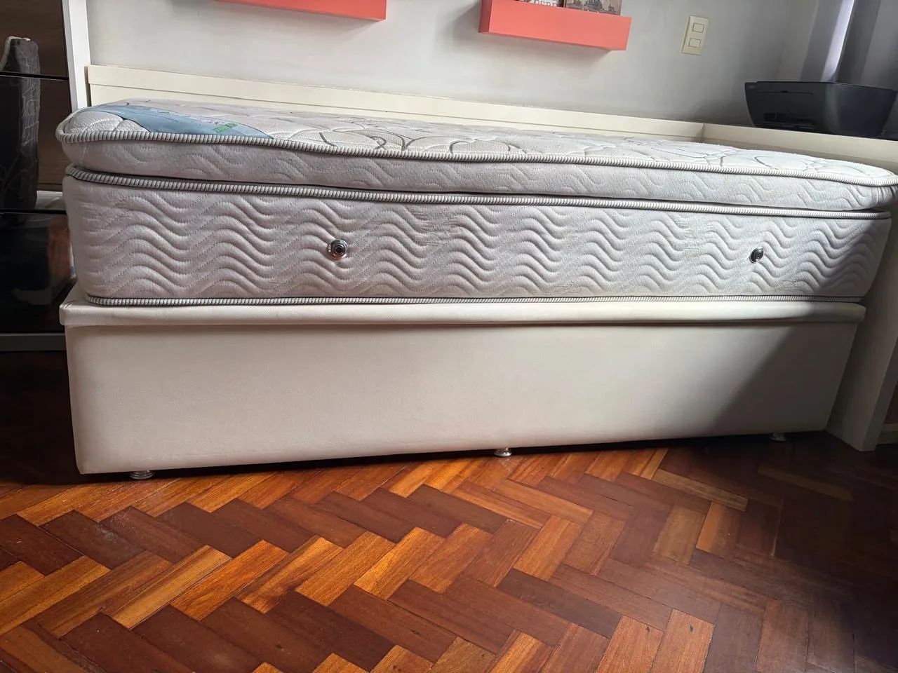 Cama box com colchão solteiro ortobom