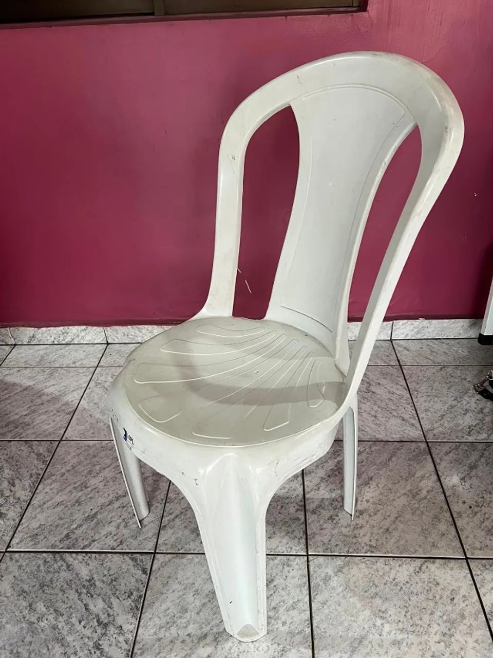 Cadeira de Plastico - Foto 3