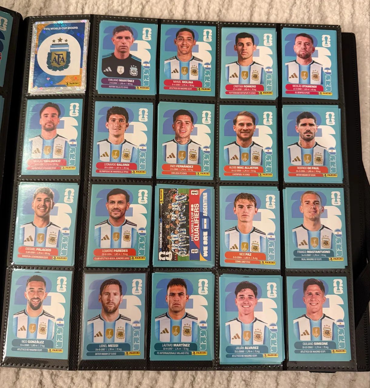  Kit do Álbum da Copa 2026 ouro ou prata  - Foto 4
