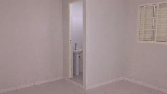 Ótimas Salas Comercias novas no CPA 1 próximo ao comando geral - Foto 3