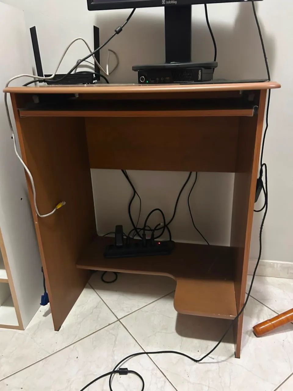 Mesa de computador nova  - Foto 3