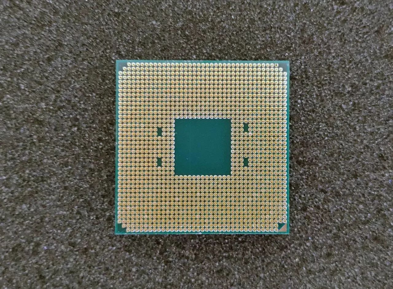 Ryzen 5 3600X - Foto 5