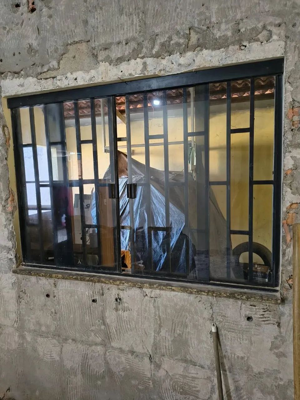 Porta e janela com grade  - Foto 4