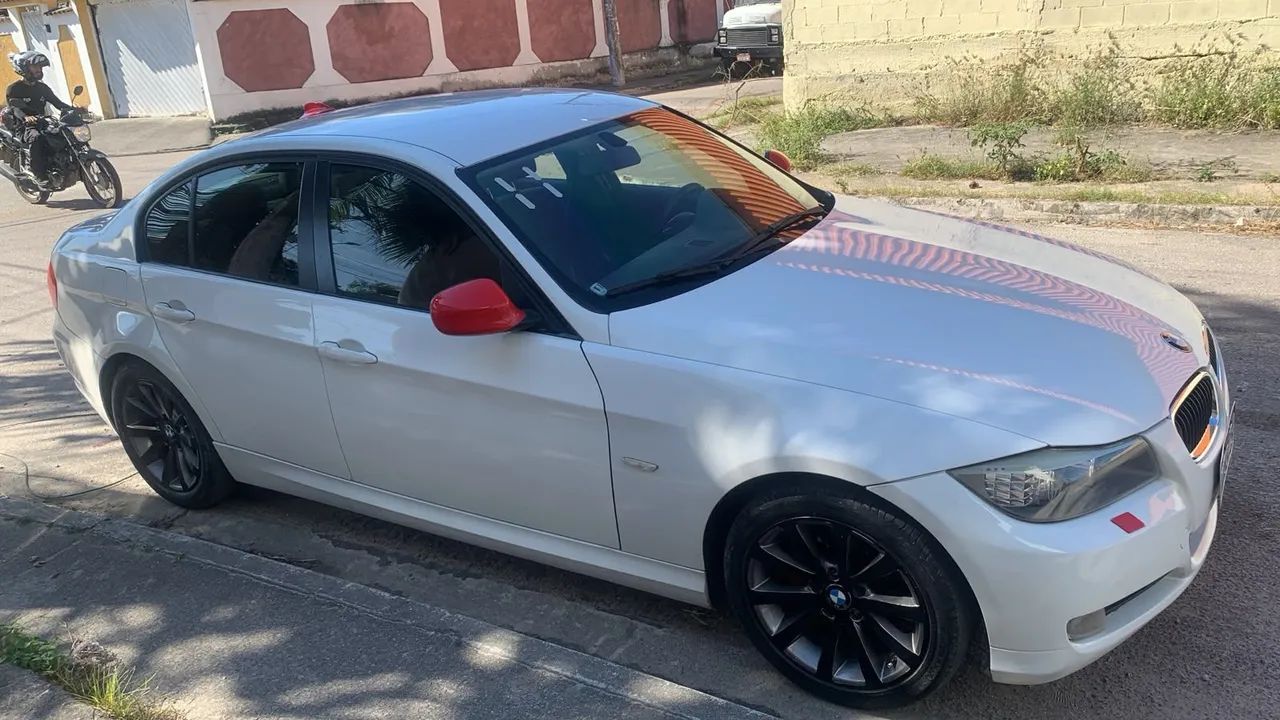 BMW 320I A 2011 - Foto 4