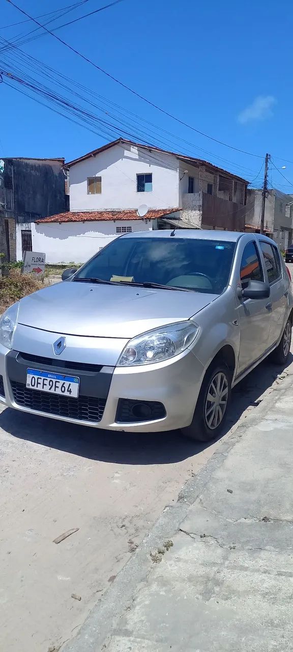 Renault Sandero AUTHENTIQUE HI-FLEX 1.0 16V 5P 2013