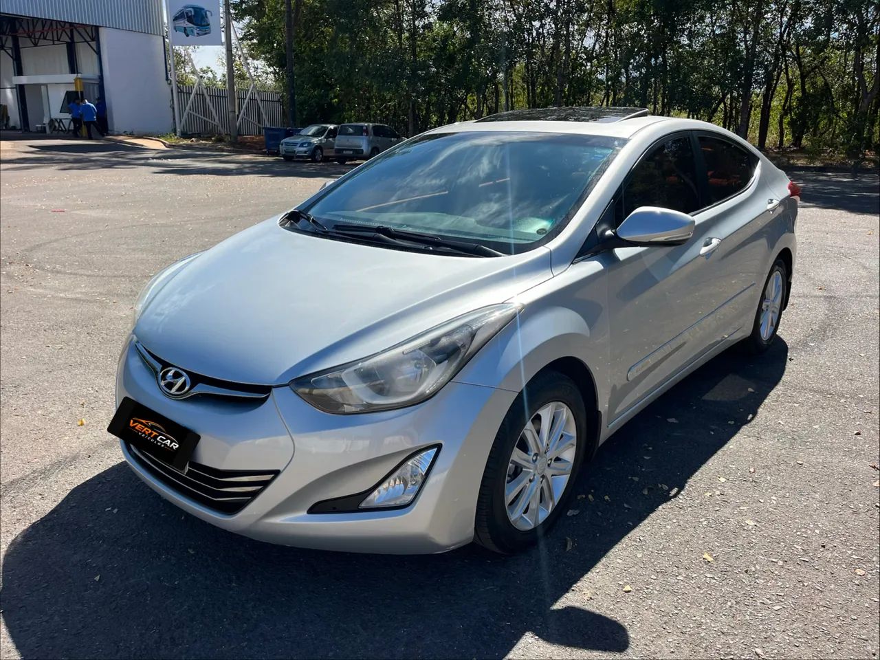 Hyundai Elantra 2.0 16V FLEX AUT. 2015