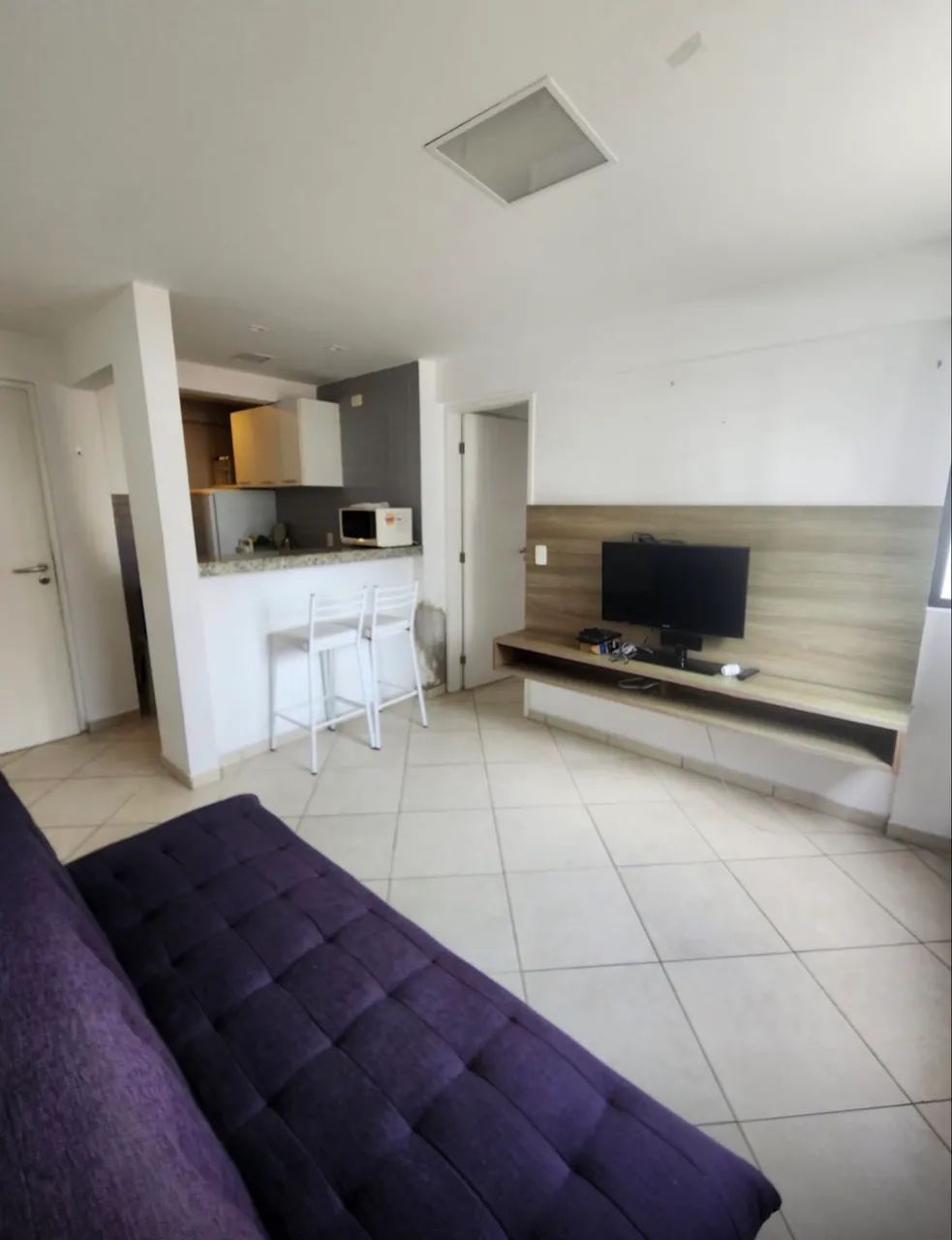 Alugo aconchegante quarto e sala na ponta verde 
