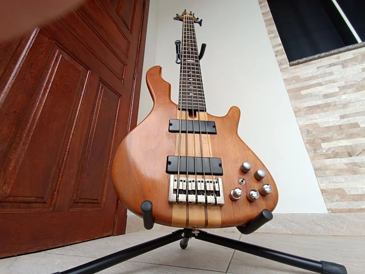 Baixo 5c luthier  - Foto 3
