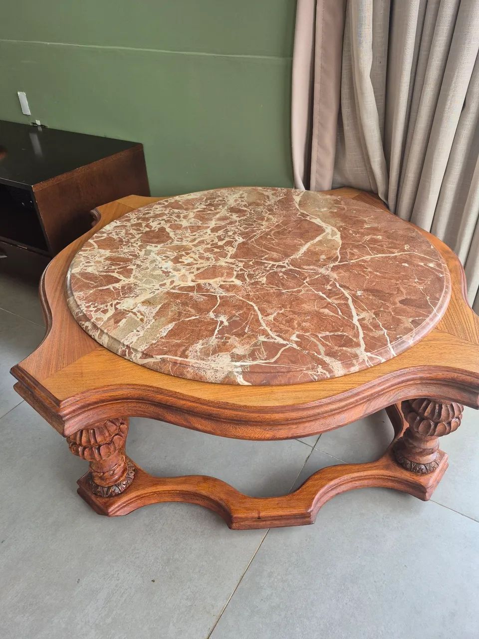 Mesa de centro ou lateral (antiga).  - Foto 3