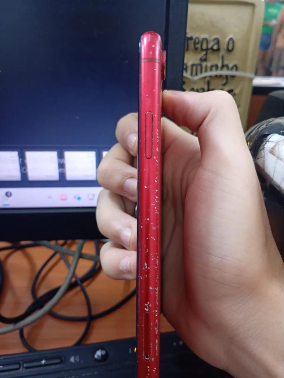 IPHONE XR VERMELHO TOP E CONDICIONADO  - Foto 4