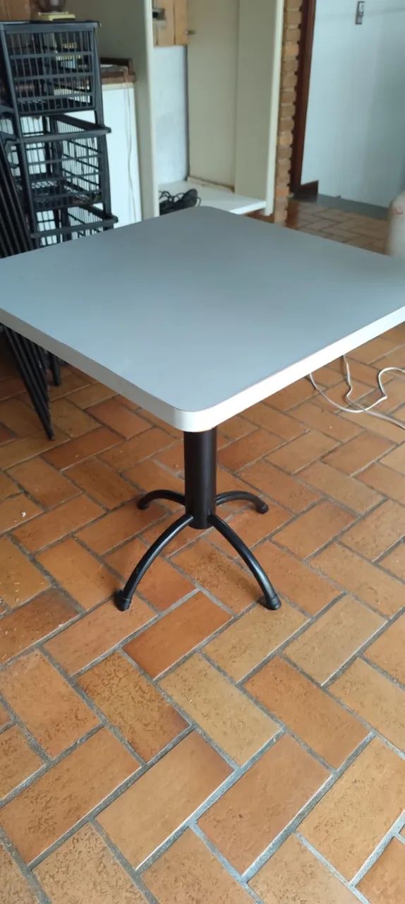 Mesa e cadeiras  - Foto 2