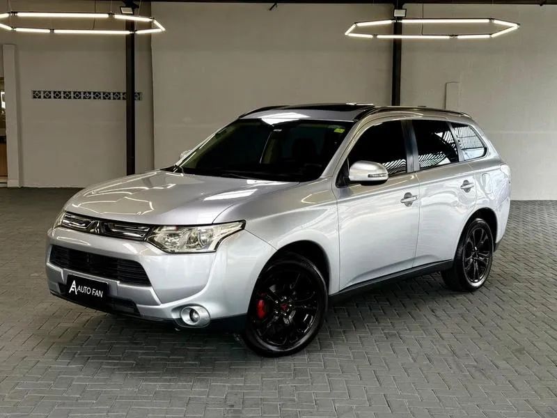 Mitsubishi Outlander OUTLANDER 2.0 16V 160cv Aut. 2014