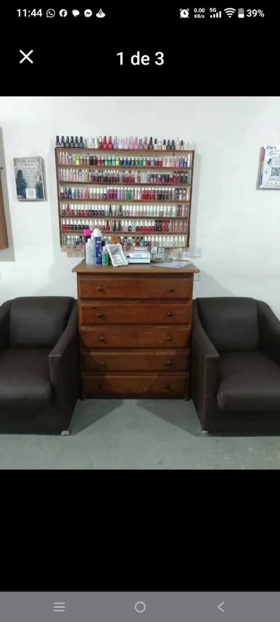 Profissional de unhas 
