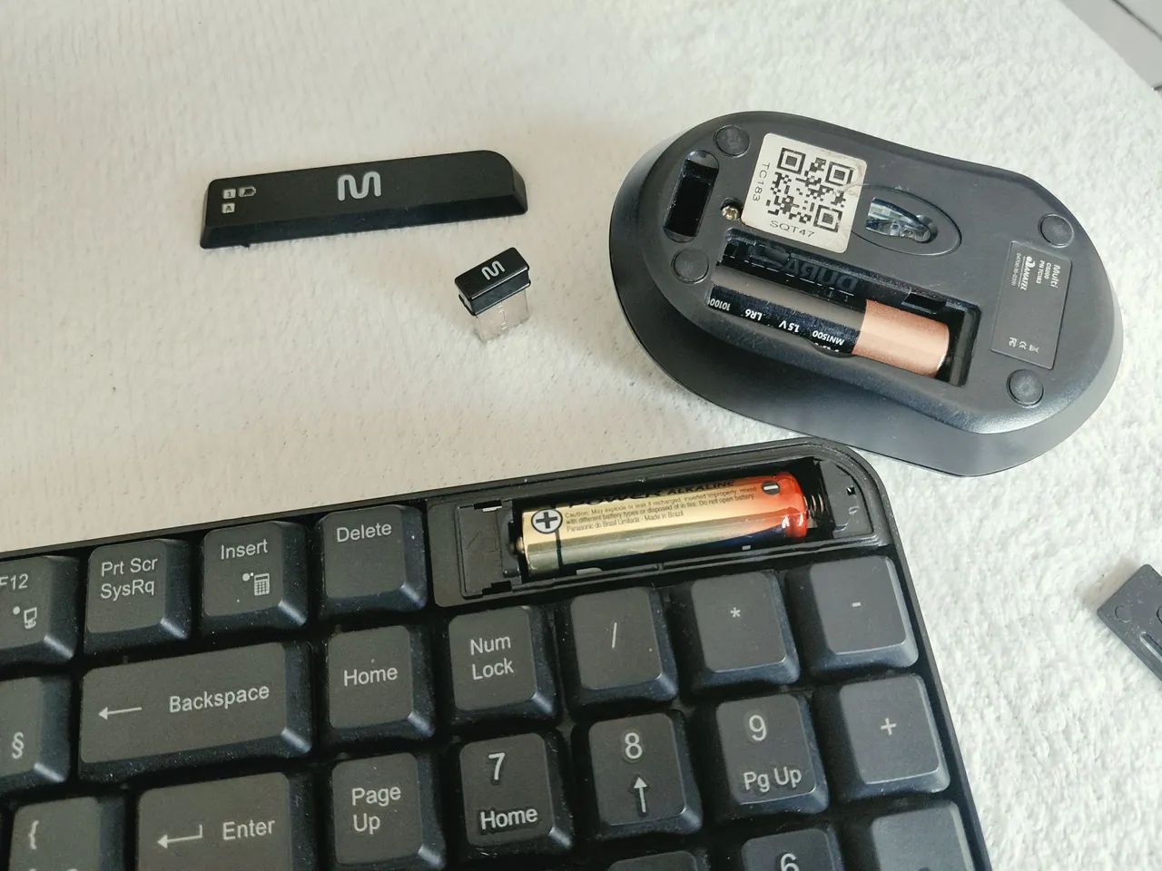 Kit Teclado e Mouse Sem Fio USB Preto Multi - TC183 - Foto 4