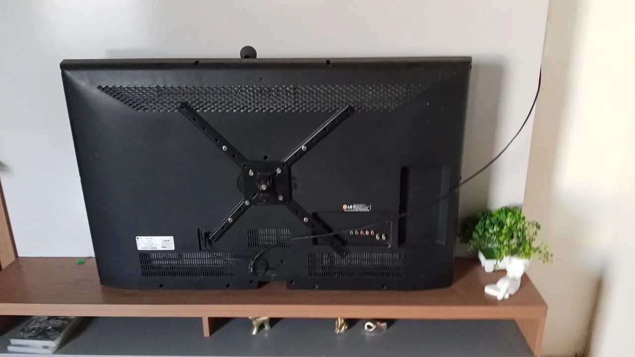 Tv LG 42 polegadas com defeito  - Foto 3
