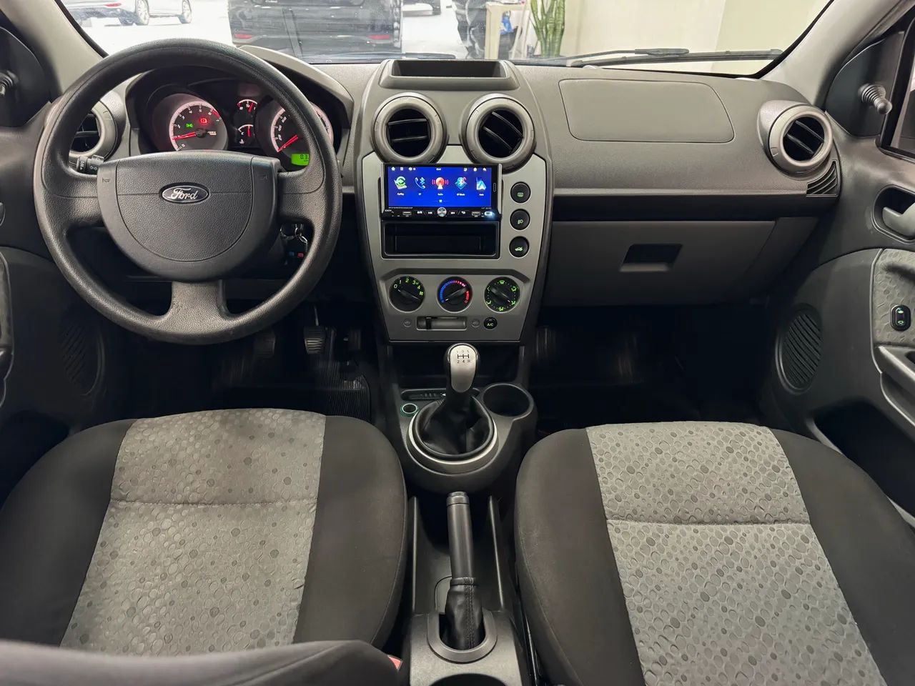 Ford Fiesta 1.6 8V Flex/class 1.6 8V Flex 5P 2013 - Foto 12