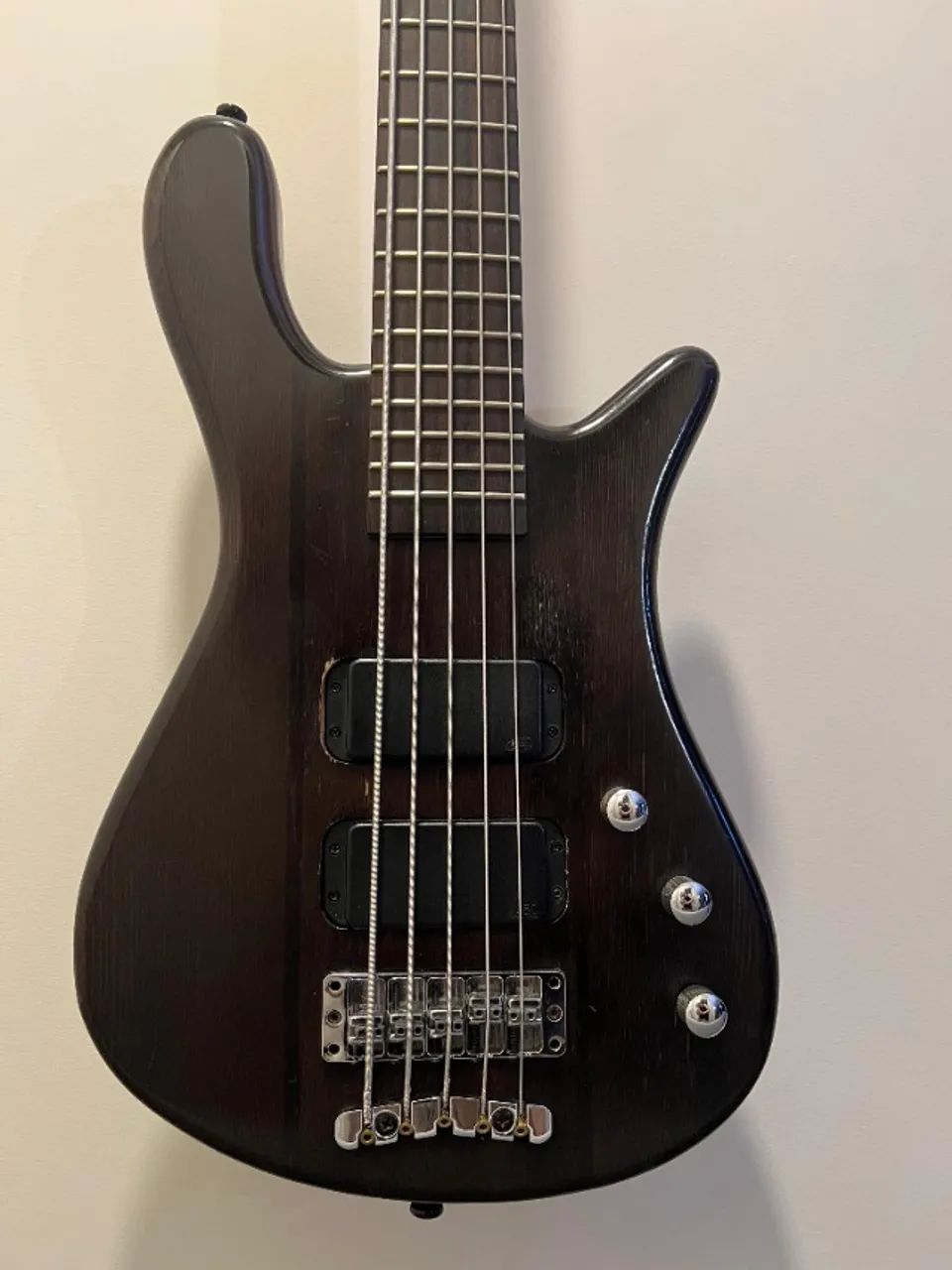 Contrabaixo Warwick Streamer 5 Cordas - Instrumentos musicais