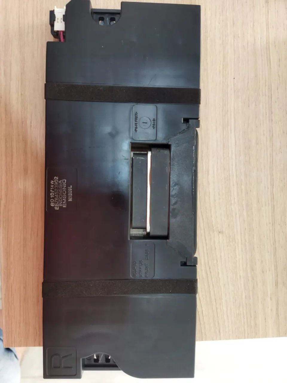 Par de alto-falantes retirado de Smart TV LG modelo 60UP7750PSB. - Foto 4