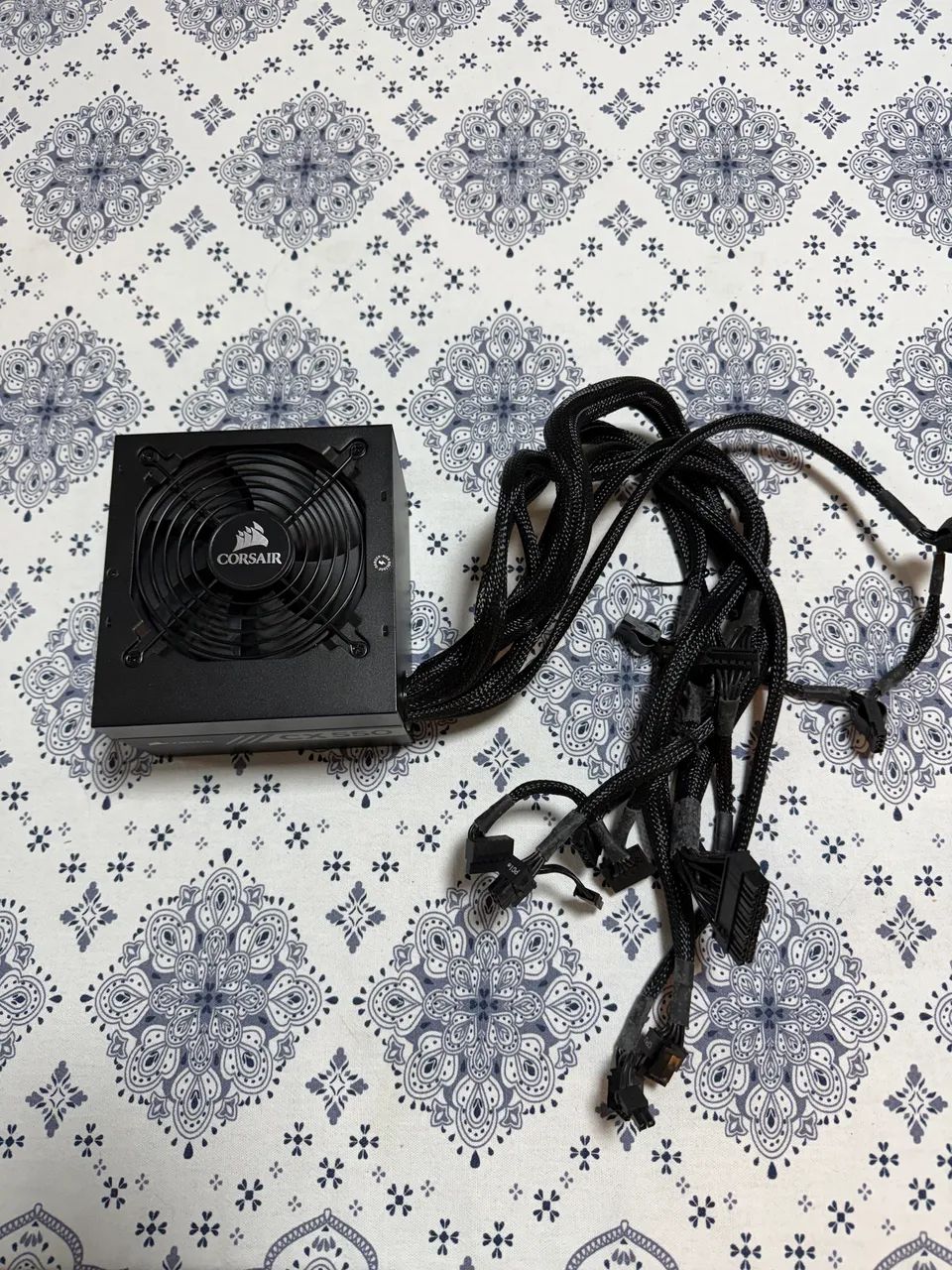 Fonte PC corsair CX550