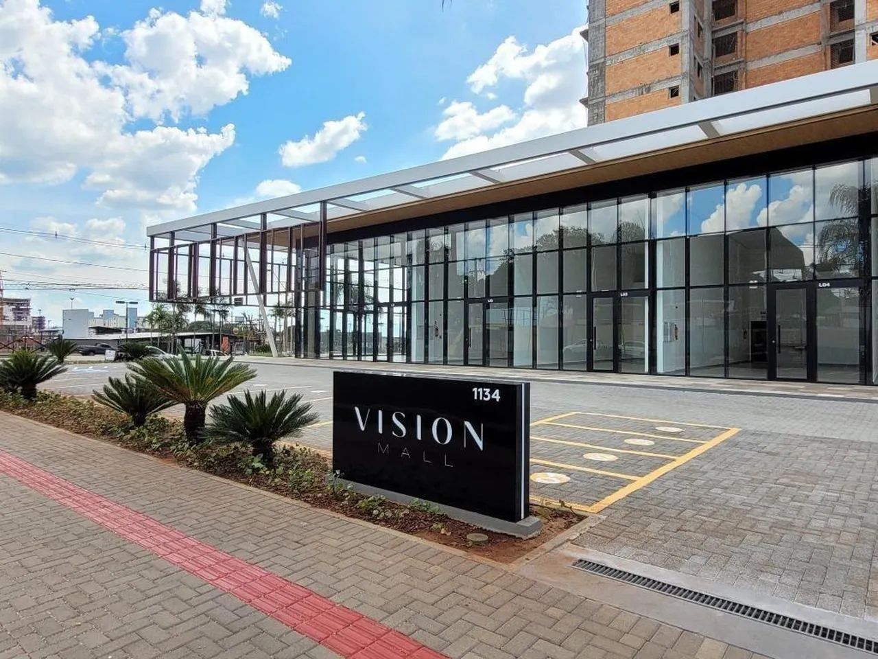 Sala Comercial à venda no Vision Mall em Zona 08, Maringá - PR - Foto 3