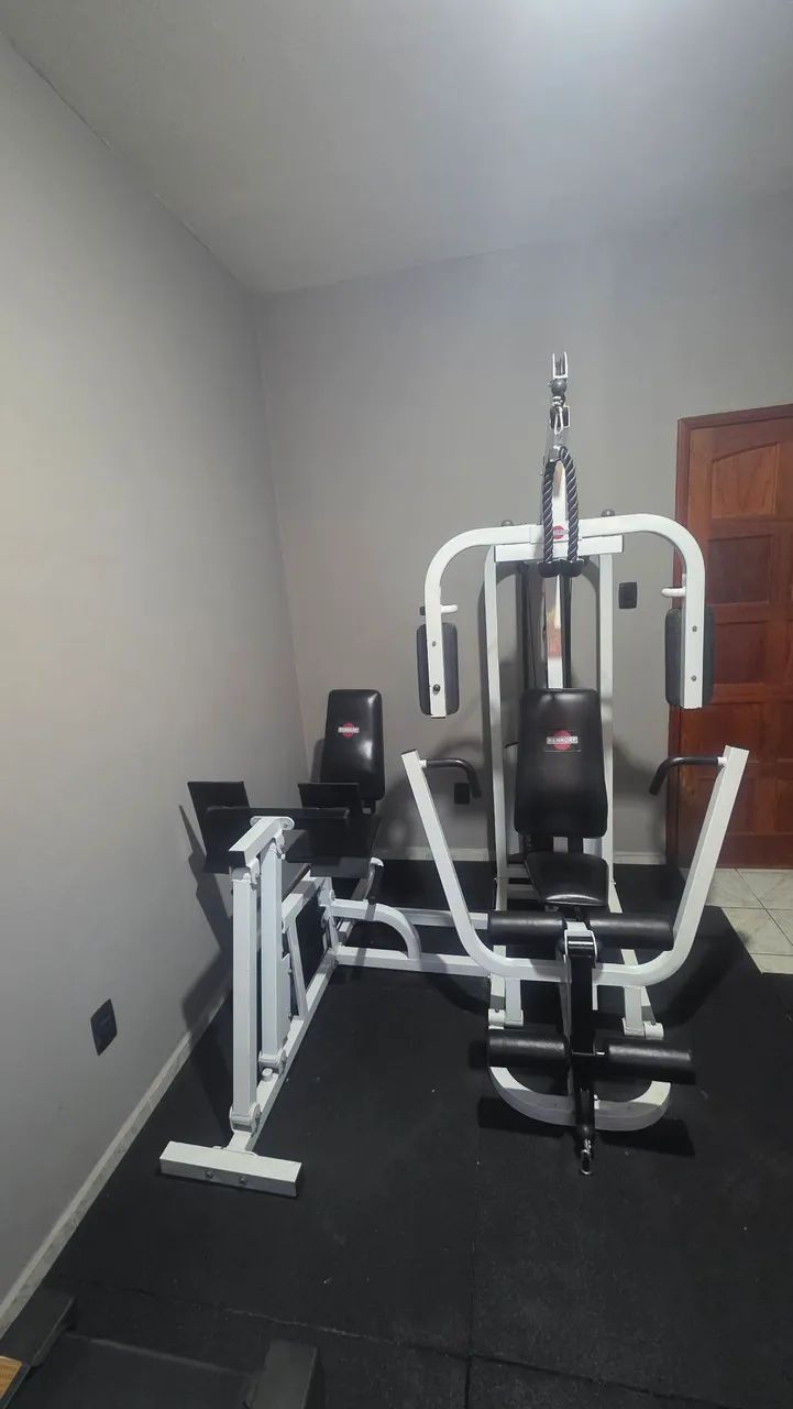 Estacao de musculação 