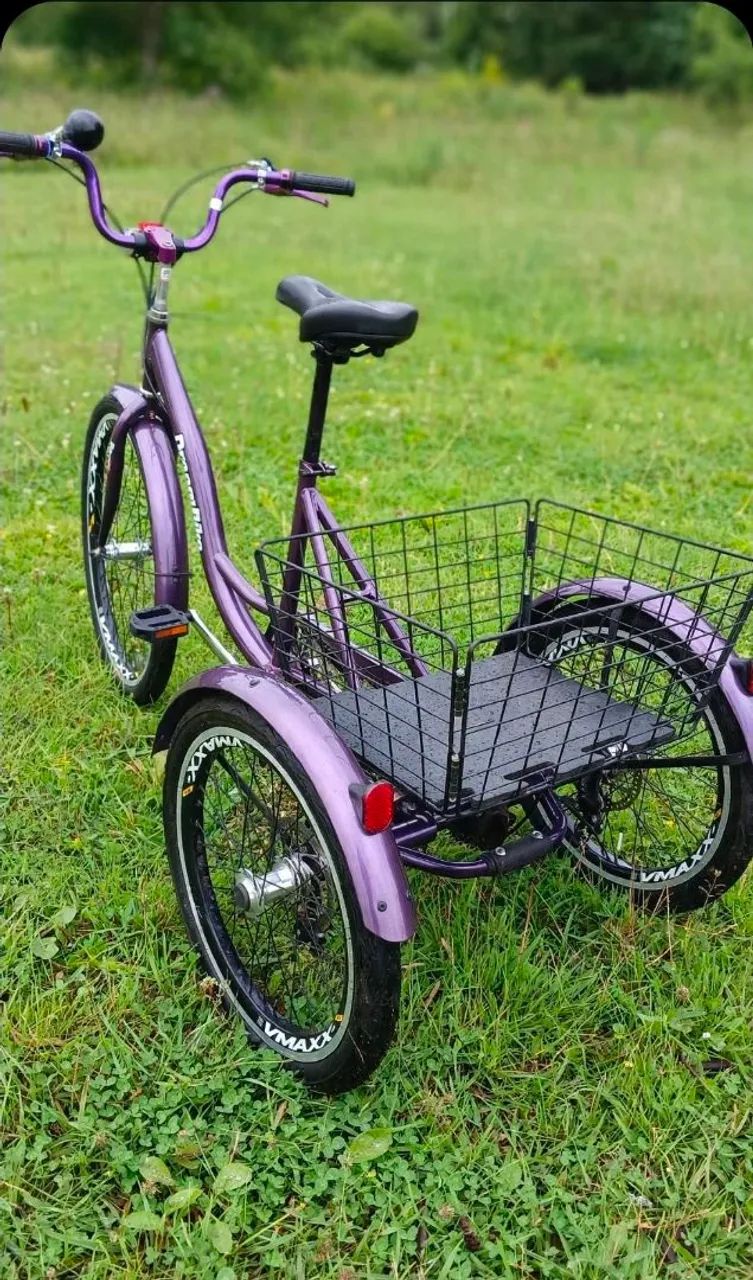 LINDO TRICICLO!