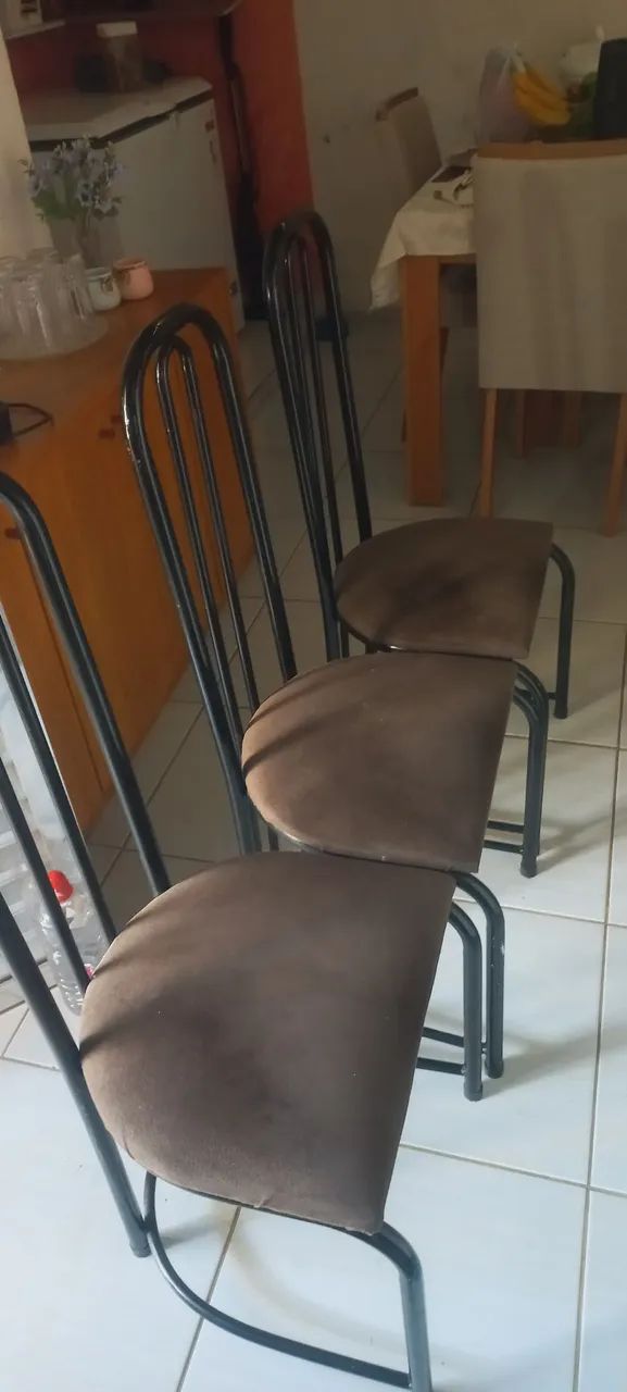 6 Cadeiras para mesa de jantar 