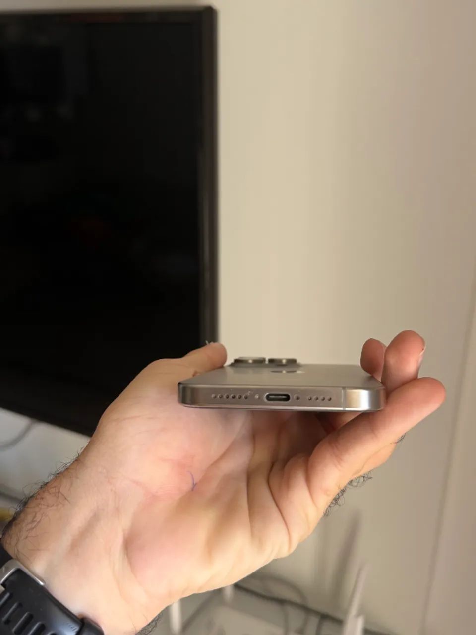 iPhone 15 Pro Max Titânio 256GB - 87% | Único Dono - Foto 2